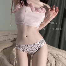 UY Yyu Wildmilk Leopard Sweet Girl Sexy no marks Sweet and soft girl Wind one-piece comfort triangular underpants Spring Summer BAO WEN
