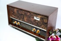 Hengfang Workshop Red Wave 269 Electronic Tube Old Radio Wedding Photo Film and TV props collection of old objects