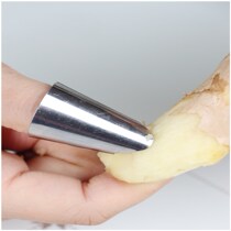 Peeling edamame bamboo shoots lychee pistachio pine nuts Shell orange orange orange Peeler garlic skinning