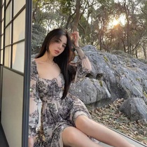 Vintage French design sense niche floral chiffon dress womens 2021 spring and summer new waist thin mid-length dress