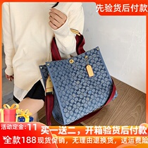 Shanghai Guangzhou warehouse passenger for withdrawal of cabinet outlets Qingpu outlet Ole discount official website premium feel bag X