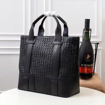 Fashion Business Genuine Leather Woven Handbag Male Square Vertical large capacity briefcase Bull leather Youth hand carrying mens bag