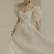 Bride French Princess wind satin light main wedding dress 2021 new summer out super fairy temperament licensed small white skirt