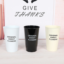 Flowers and flower buckets wrought iron iron barrels flower arrangement waking flower bucket Flower Vase decoration desktop ornaments simple dried flower tube