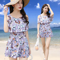 Large size flat angle thin seaside holiday swimsuit bathing hot spring Korean split small fragrance girl swimsuit two-piece set