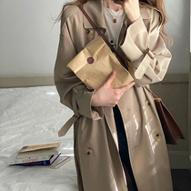 The Magu Baroweaters 2022 The new mid-long-style coat spring small crowdsourced design sensation coat small sub-coat