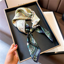 Spring Summer new display white ink green real silk scarves woman Han version 100 Lapped Mulberry Silk Scarves for Mothers Gift