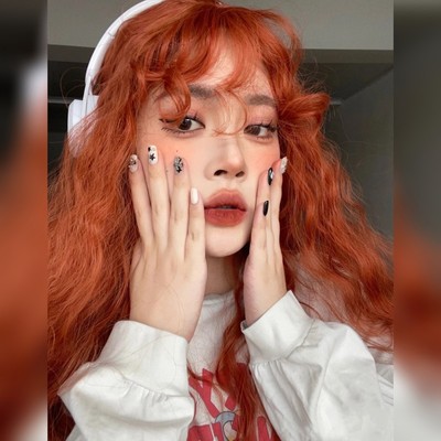 taobao agent Orange wig, curly helmet, dirty orange