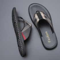 High-end boutique herringbone towing man Summer 2022 new slippers outside wearing sandals Vietnams Roman handsome and cool drag man