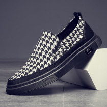 Mens shoes Summer exploits a foot pedal cloth shoe printed black and white comfort Old Beijing Sail Cloth Shoes Trend 100 Lapped Shoes shoes