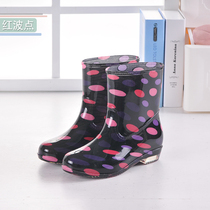 Spring and summer rain boots women plus velvet mid-tube non-slip warm water shoes Womens rain boots fashion water boots wear-resistant ewyPQySnGQ