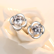 Chow Tai Fook Star Platinum Earrings pt950 Earrings Small Earrings Send Girlfriend Moisan 18K Platinum Ear Block