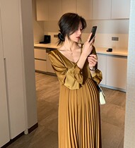 Pregnant women tide mother does not show belly V-neck pleated long dress Joker loose skirt French fashion long sleeve women