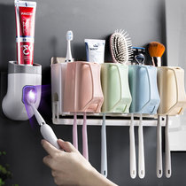 Wall-suction toothbrush holder wall-mounted toilet creative mouthwash cup non-perforated toothbrush cup set brush cup holder