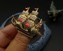 European antique jewelry alloy three-masted sailing old brooch j