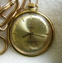 Out-of-print inventory in the 1980s and 1990s New Tiantian Brand Platinum classic old pocket watch Harbin Watch Factory