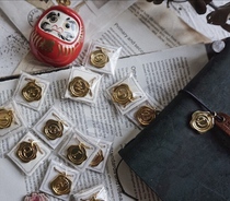 (Kobayashi A few)Hong Kong LOG ON letter tag TN pendant