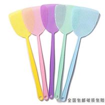 The fly swatter plastic pats are not rotten.