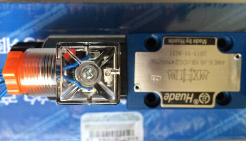 Beijing HUADE Huade solenoid valve 4WE10D31B CW220-50N9Z5L