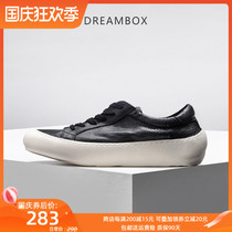 Board shoes Mens retro leather sports casual shoes black face white background Korean shoes trendy shoes soft bottom Joker leather mens shoes