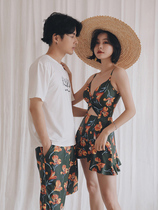 Couple swimsuit 2021 new item couple item one-piece holiday hot spring seaside men and women beach pants ins swimsuit 