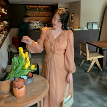 Acfat agaric side dress Fat MM2022 spring French style V collar irregular shade with slim middle length skirt Q1132