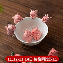 Original cute girl heart pink pig ceramic small pendulum creative handmade tea pet ornaments boutique tea cup pendant
