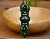 Losing money to snatching the green jade downpestle pendant jade pendant