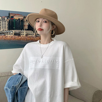 Concave and convex three-dimensional letter short-sleeved T-shirt womens Korean version of the new loose and wild round neck pullover small man inside the top