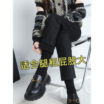 In the autumn and winter of 2022 new black straight jeans female high waist and fluff - shaped pipe pants