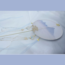 Deep clouds do not know where Hanfu Cheongsam with Chinese style group fan Ancient style long-handled fan Mountain moire Han element accessories