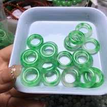 There are 5 running rings for the running rings