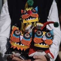 Four-Eye Cheese Non-Heritage Cooperative Evanist hand embroidered traditional craft doll high-end cloth tiger creative gift