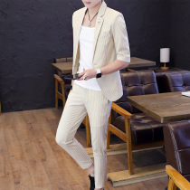 Summer small suit Mens suit Han version Body Trend Ruffin and Casual Stripes 70% Middle Sleeve Thin mens suit