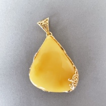 European origin of Russian chicken oil and gold pendant