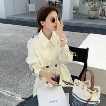 White Windjersey Woman Spring Autumn 2022 new Inn Wind Blast Street Bursting blouses The jacket is small and large in a large coat