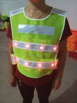 Installed battery LED with lamp reflective waistcoat Reflective Vest Construction Sanitation Reflective Clothing Riding Reflective Safety Suit