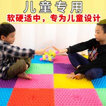 Running bar brother refers to the pressure plate Super pain version of the foot soles home massage pad childrens touch finger pressure plate