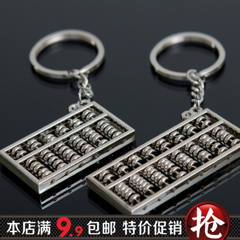 辣妹风的代表：Jennie与MUGLER的时髦暗码