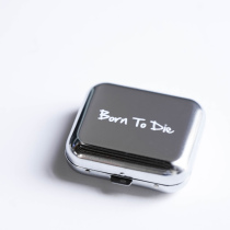 DEKLK original Japanese outdoor Taizai Japanese inspirational metal personality portable ashtray with cover trend