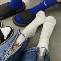 Pair of socks with shark pants for men and women with the same section Ins tidal spring and autumn Summer pure cotton midbarrel sports long barrel socks