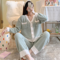Soft and small fragrance ~ fresh macaron pajamas womens autumn and winter coral velvet color cardigan can be worn outside suit