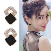 Ear clip No earbuds New concubines Ears Accessories Woman Pure Silver Needle Ear Nail Clip Ear style Fashion Sense Earrings