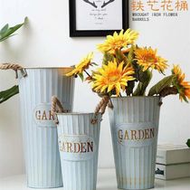 Retro made of old tinned sheet Flower Barrel Flower flower Flower Bucket Flower bucket Hemp Rope Binaural Decoration Awakening bucket American Flower Bucket