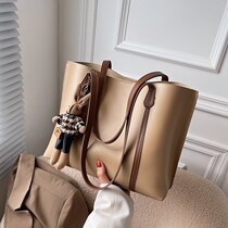 Counter quality color large capacity shoulder tote bag college students textbook foreign style bag 2021 New Wild big bag