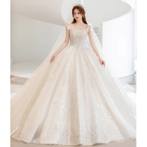 French light main wedding dress 2021 new bride summer temperament sling Princess wind big tail small man go out yarn