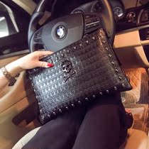 Hong Kong IT Catherine Ghostbuster Handbags Handbags New Fashion Men and Men Pack Korean Edition Bull Leather Bag Letter Enveloping
