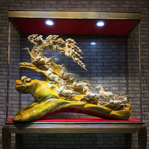 Wood in the root carving factory gold-rimmed nanmu small leaf zhennan eight-horse male style handicraft opening housewarming cliff cypress wood ornaments