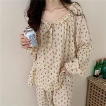 ins autumn pajamas womens small flowers low round neck lace-up lace trumpet sleeves Foreign style outdoor wear home clothes(August