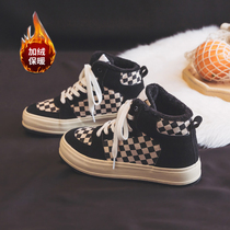 Black and white checkerboard womens shoes plus velvet high-top thick canvas shoes winter tide ins thick harbor wind high waist sports cotton shoes